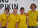 de begeleiders van Club Unu Pikin, vlnr Esther, Marijke, Ineke en Susanne