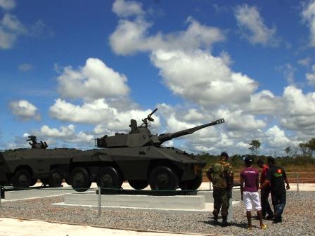 bezoek leger: tanks als museum